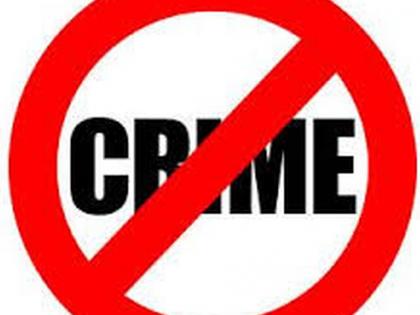 Cinestyle Ristlaut on Gomaipula near the asphalt village | डामरखेडय़ाजवळ गोमाईपुलावर सिनेस्टाईल रस्तालूट Cinestyle Ristlaut on Gomaipula near the asphalt village | डामरखेडय़ाजवळ गोमाईपुलावर सिनेस्टाईल रस्तालूट