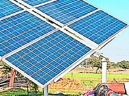 The power company's emphasis is on the solar power motorpump | विद्युत कंपनीचा जोर सौर ऊर्जा मोटरपंपावर