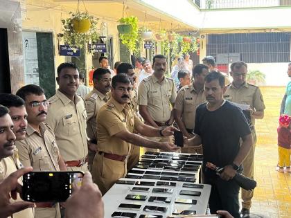 65 missing mobile phones recovered: Achievement of Naupada Police | गहाळ झालेले ६५ मोबाईल फियार्दींना मिळाले परत: नौपाडा पोलिसांची कामगिरी