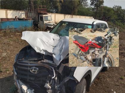 Two-wheeler collision with four-wheeler, siblings killed | चारचाकी वाहनाच्या धडकेत दुचाकीस्वार भावंडांचा मृत्यू