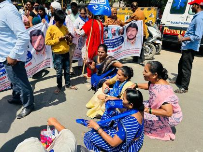 RPI march at Malad Talathi office | मालाड तलाठी कार्यालयावर रिपाईचा मोर्चा