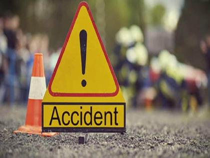 Two bikers killed in a collision with a four-wheeler | चारचाकी वाहनाच्या धडकेत दोघे दुचाकीस्वार ठार