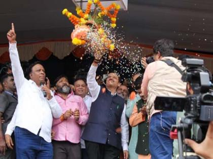 Govinda came and the rain came - Deputy Chief Minister Devendra Fadnavis | गोविंदा आला आणि पाऊसच पाऊस आला-उपमुख्यमंत्री देवेंद्र फडणवीस