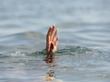 Two drowned in Thane; body of one was found, the other is missing | ठाण्यात दोघे बुडाले; एकाचा मृतदेह सापडला, दुसरा बेपत्ता