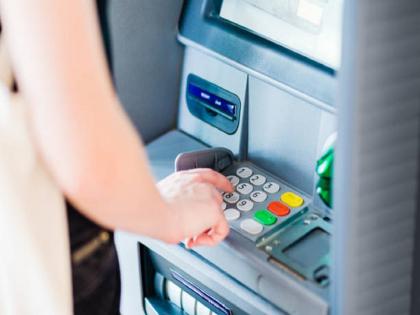 Outsourcing ATM security: What about ATM security at night? | आऊटसोर्सिंगच्या भरोशावर एटीएमची सुरक्षा: रात्री एटीएमच्या सुरक्षेचे काय?