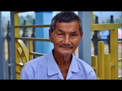 Man has not slept even for a day since 1962 viral video sleepless man for 61 years | 'एका रात्री ताप आला अन् नेहमीसाठी झोप गायब झाली, मी 61 वर्षापासून झोपलो नाही'