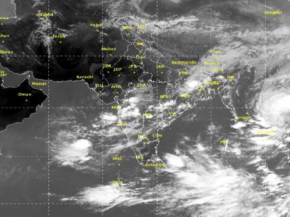 High alert in Bengal; The impact of the severe low-pressure belt, the entire rain in the state | पश्चिम बंगालमध्ये अतिवृष्टीचा इशारा; तीव्र कमी दाबाच्या पट्ट्याचा परिणाम, राज्यातही सर्वदूर पाऊस