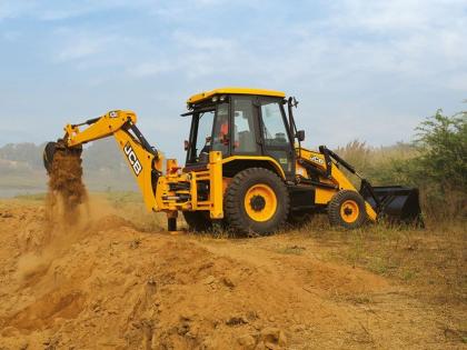 Why JCB machine is yellow in colour? Know the reason | जगभरात JCB चा रंग पिवळाच का असतो? काय आहे या मशीनचं खरं नाव....