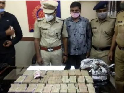 43 lakh cash seized in Akola | अकोल्यात हवाल्याची ४३ लाखांची रोकड जप्त