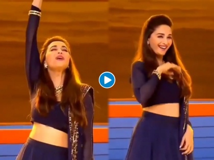 Madhuri Dixit dance on humko aajkal hai intezaar song video viral on internet- | VIDEO : माधुरीचा 'हमको आजकल हैं इंतजार' गाण्यावरील लाइव्ह डान्स अन् अदा पाहून फॅन्स घायाळ