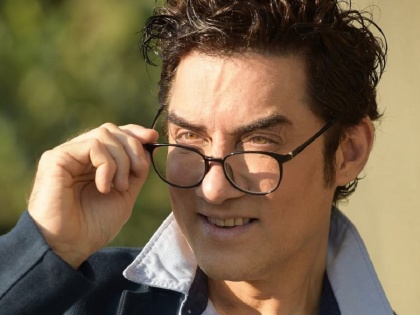 Aamir Khan's Brother Faisal Khan Set To Re-Launch Career As Singer | १९ वर्षांनंतर पुन्हा एकदा मोठ्या पडद्यावर परतणार आमिर खानचा भाऊ फैजल खान!