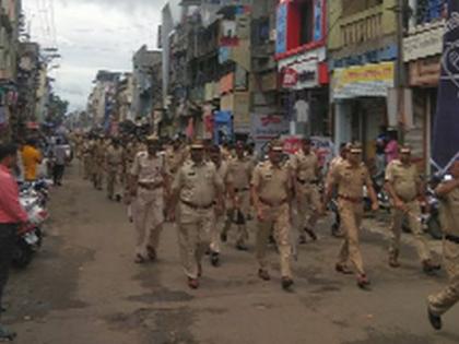 Police mobilization in sensitive areas | संवेदनशील भागात पोलिसांचे संचलन