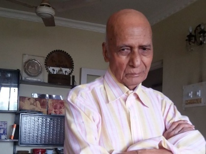 veteran music director khayyam admitted in hospital | ज्येष्ठ संगीत दिग्दर्शक खय्याम रूग्णालयात दाखल, प्रकृती गंभीर