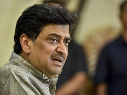 What did you do in five years? Ashok Chavan questions BJP | पाच वर्षांच्या सत्ताकाळात काय केलं ? अशोक चव्हाणांचा भाजपला खोचक सवाल