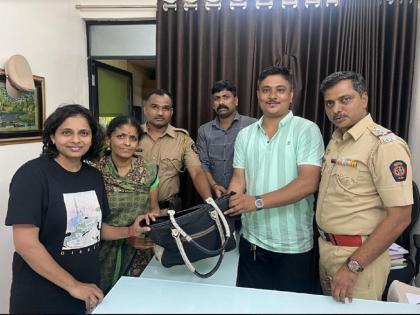 6 lakhs found in two hours Nerul incident: A bag that fell from a rickshaw was found | दोन तासात शोधला ६ लाखांचा ऐवज, नेरूळची घटना