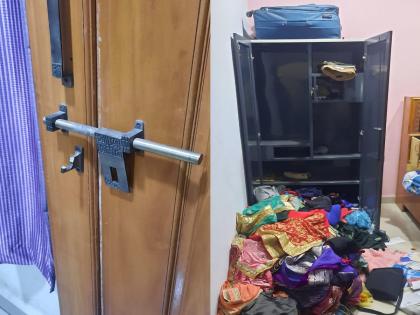 7 tola gold, 60,000 was stolen by breaking the lock of the house, an incident at Riyaz Colony in Latur city | घराचे कुलूप तोडून सात तोळे सोने, ६० हजार पळविले