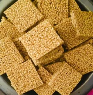 Makar Sankranti Special : तिळाच्या वड्या कडक होतात? घ्या ३ टिप्स, वड्या होतील मस्त खुसखुशीत