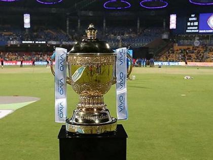 RSS says bcci has shown disrespect to country by continuing with chinese sponsor for ipl | चिनी कंपनी VIVO IPLची स्पॉन्सर, जनतेनं टी-20चा बहिष्कार करायला हवा, RSSचं आवाहन