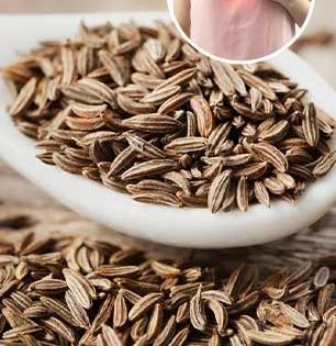 जिरेही तापदायक! 'या' ६ समस्या असतील तर महिलांनी अजिबात खाऊ नयेत जिरे...