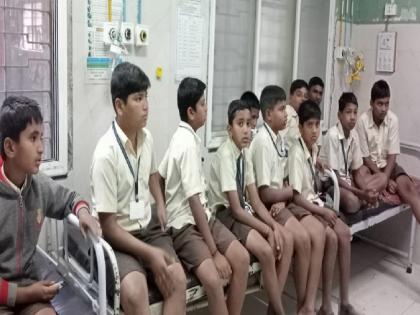 13 students poisoned after consuming moonglow seeds | चंद्रज्योतीच्या बिया खाल्ल्याने १३ विद्यार्थ्यांना विषबाधा