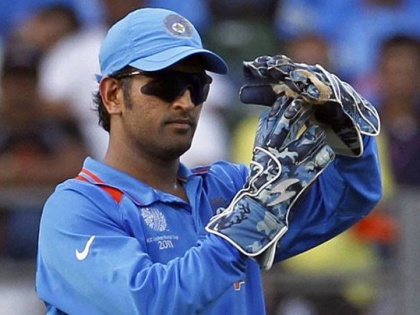 India vs Sri Lanka, Latest News: MS Dhoni's hand in all four wickets of India, bonus for team | India Vs Sri Lanka, Latest News : भारताच्या चारही विकेट्मध्ये धोनीचाच हात, संघासाठी ठरतोय बोनस