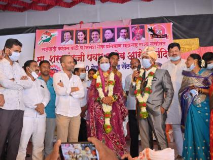 What's new ... MLA Nilesh Lanke tied the knot at Kovid Center of parner | हे काय नवीनच... आमदार निलेश लंकेंनी कोविड सेंटरमध्येच बांधली लग्नगाठ What's new ... MLA Nilesh Lanke tied the knot at Kovid Center of parner | हे काय नवीनच... आमदार निलेश लंकेंनी कोविड सेंटरमध्येच बांधली लग्नगाठ