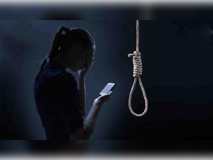 School student committed suicide love affai purba bardhaman west bengal | गळफास घेऊन तरूणीने काढला सेल्फी, प्रियकराला पाठवून केली आत्महत्या