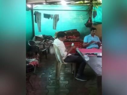 Three policemen suspended for playing cards at police station | पोलिस चौकीत पत्ते खेळणारे तिघे पोलिस कर्मचारी निलंबित