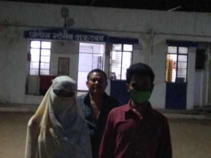 As soon as they reached home, the couple joined hands with full of tears in eyes | Corona Virus in Nagpur; घरी पोहचताच त्या जोडप्याने भरल्या डोळ्यांनी जोडले हात
