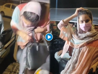 Sunny Leone captured in auto ride hiding face video viral | VIDEO: सनी लिओनी चेहरा लपवून करत होती ऑटोतून प्रवास, फोटोग्राफरनी घेरल्यावर रिक्षावाला शॉक्ड