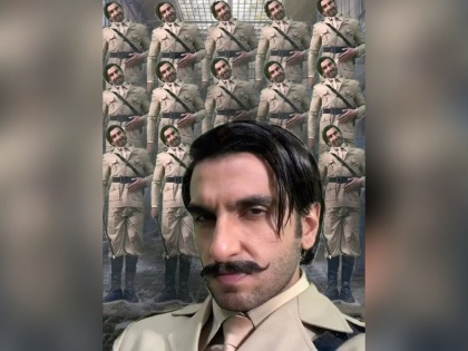 Ranveer Singh Turns Into Angrezo Ke Zamaane Ke Jailer Of Sholay Instagram Funny Video Is Viral | 'शोले'मधील इंग्रजांच्या काळातील जेलर बनला रणवीर सिंग, व्हायरल होतोय मजेशीर व्हिडिओ