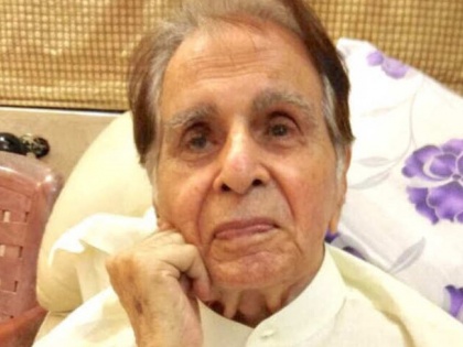 dilip kumar is in complete isolation to avoid coronavirus infection-ram | कोरोनाची दहशत : आयसोलेशनमध्ये आहेत 97 वर्षांचे दिलीप कुमार