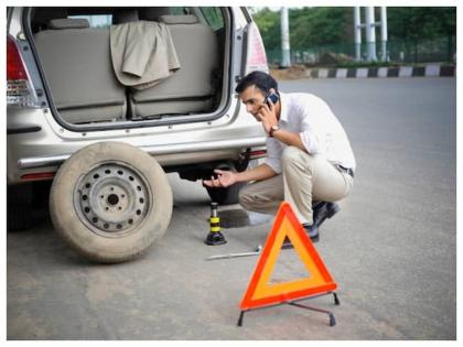 Why extra tyres known as stepney in vehicles, know the story | गाड्यांमधील एक्स्ट्रा टायरला स्टेपनी का म्हटलं जातं? तुम्हालाही माहीत नसेल कारण...