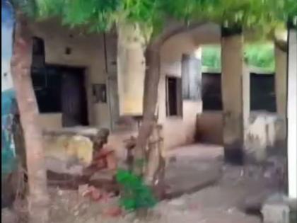 Latur: Hasala ZP School collapsed Video; Two children were injured | Latur: थरारक Video! हसाळाची जि. प. शाळा कोसळली; दोन बालके जखमी Latur: Hasala ZP School collapsed Video; Two children were injured | Latur: थरारक Video! हसाळाची जि. प. शाळा कोसळली; दोन बालके जखमी