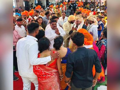 Shubhamangalam of 71 couples in 'Sankalp' mass marriage ceremony at Amravati | ‘संकल्प’च्या सामूहिक विवाह सोहळ्यात ७१ जोडप्यांचे शुभमंगलम्‌