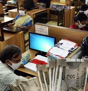 8th Pay Commission: ₹६९,००० बेसिक सॅलरी, ६% वार्षिक इनक्रिमेंट आणि ५ प्रमोशन! ८ व्या वेतन आयोगात मोठे प्रस्ताव