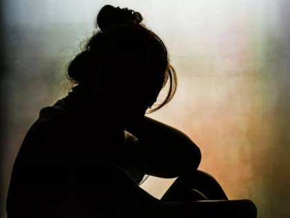 Criminal files police complaint Woman kidnapped torture 4 times while being forced, incident in Khed taluka | गुन्हेगाराची पोलिसात तक्रार; महिलेचे अपहरण, दमदाटी करत ४ वेळा अत्याचार, खेड तालुक्यातील घटना Criminal files police complaint Woman kidnapped torture 4 times while being forced, incident in Khed taluka | गुन्हेगाराची पोलिसात तक्रार; महिलेचे अपहरण, दमदाटी करत ४ वेळा अत्याचार, खेड तालुक्यातील घटना