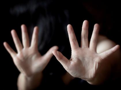 Guna Gangrape: 'Your daughter is lying unconscious in the room'; Seven rapists ran away as soon as the father reached in search of her, Madhya Pradesh Crime News | Guna Gangrape: 'तुमची मुलगी खोलीत बेशुद्धावस्थेत पडलीय'; बाप शोधत शोधत पोहोचताच सात रेपिस्ट पळाले