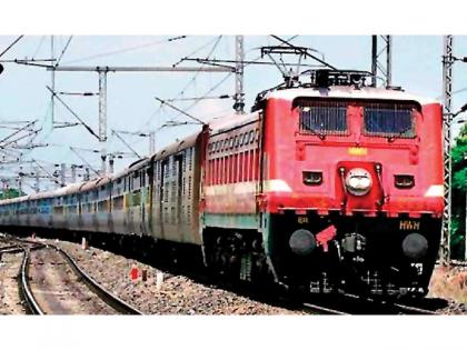 Gondia to Nagpur train journey took 8 hours, passengers suffer | गोंदिया ते नागपूर रेल्वे प्रवास झाला ८ तासांचा; प्रवाशांचे हाल