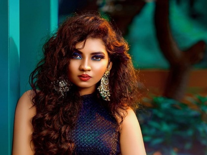 Meera Joshi shared new photo on Instagram, She looking fabulous TJL | या मराठी अभिनेत्रीच्या नव्या फोटोशूटनं सर्वांना केलं घायाळ, पहा तिचे ग्लॅमरस फोटो