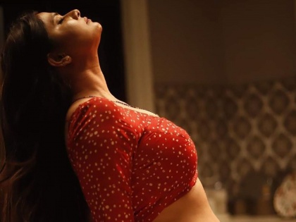 Hotness Overloaded! Actress Aabha Paul shared bold photos on instagram TJL | Hotness Overloaded !बोल्ड सीनमुळे चर्चेत असणाऱ्या या अभिनेत्रीचे हॉट फोटो पाहून व्हाल खल्लास