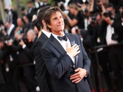 Tom Cruise Breaks Into Tears After Gets Standing Ovation At Cannes Film Festival 2022 | Cannes 2022: कान्स सोहळ्यात टॉम क्रूजला अश्रू अनावर..., सुपरस्टारला रडताना पाहून सगळेच झालेत भावुक...!!