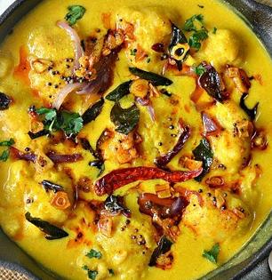 Recipe : त्याच त्या भाज्या, आमट्या खाऊन कंटाळलात? करा गरमागरम कढी वडे, झटपट-पौष्टीक रेसिपी...