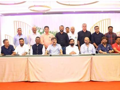 A meeting was held regarding the election of Mumbai Cricket Association and it was attended by Chief Minister Eknath Shinde | पवार, शेलार गटाची बैठक, मुख्यमंत्री एकनाथ शिंदे यांची उपस्थिती