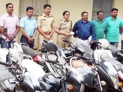 Motorcycle thief arrested in Sarai; 39 motorcycles seized | मोटारसायकल चोरी करणारा सराईत गुन्हेगार जेरबंद; ३९ मोटारसायकली जप्त