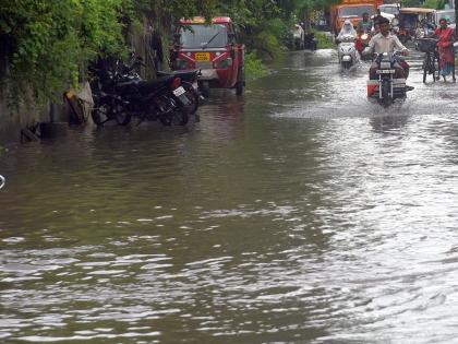 heavy rain with thunderstorm in vidarbha damages crops; rain-hit farmers stare damp Diwali | रात्रभर गडगडाटासह झाेडपले, दिवसा उघडीप; नागपूरसह भंडारा, गाेंदिया, यवतमाळात धुवांधार