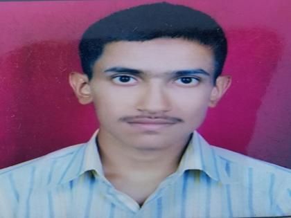 Youth killed in an accident near Aurangabad | औरंगाबादेत बाईकवरील नियंत्रण सुटल्याने अपघातात युवक ठार 