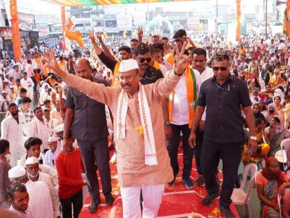 'I will come again, will also be the Guardian Minister'; Abdul Sattar's challenge to the opposition to seek opinions on development | 'मी पुन्हा येणार, पालकमंत्रीही होणार'; सत्तारांचे विरोधकांना विकासावर मते मागण्याचे आव्हान