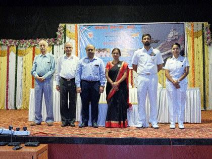 Women Commander Rajeshwari Corey, Excellence Tommy received the inspiration award | महिला कमांडर राजेश्वरी कोरी, अभिलाष टॉमी यांना प्रेरणा पुरस्कार