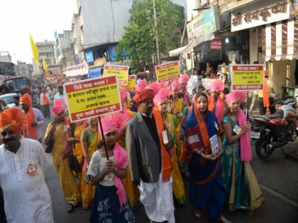 Glory of Equalityist thoughts from Greetings rally | अभिवादन यात्रेतून समतावादी विचारांचा जयघोष